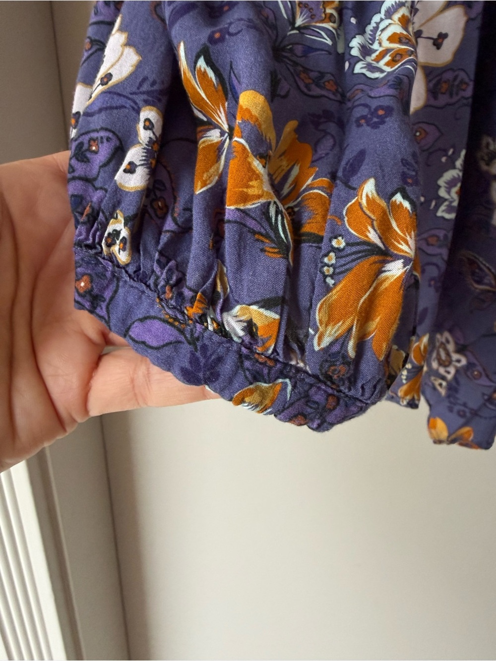Velvet by Graham and Spencer Blouse - Picture 3 of 6